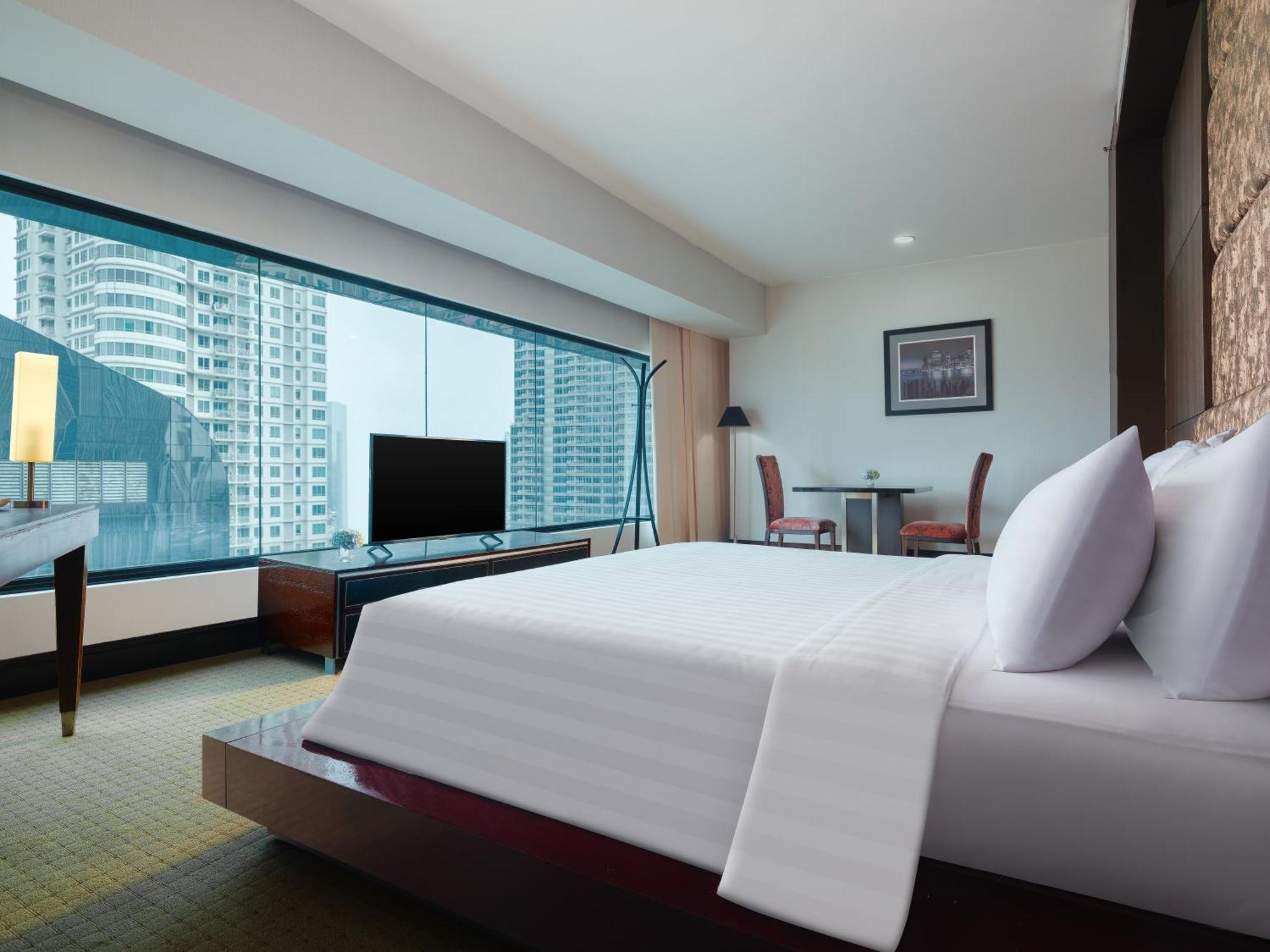 Manhattan Hotel Jacarta Exterior foto